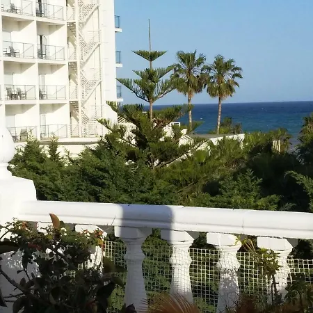 Carihuela Con Terraza Sun&beach 公寓
